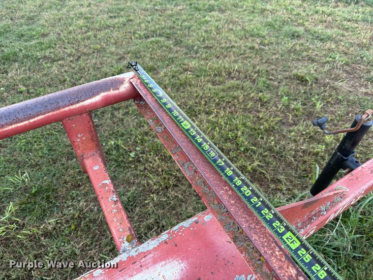 image for item FN2678 King hay trailer