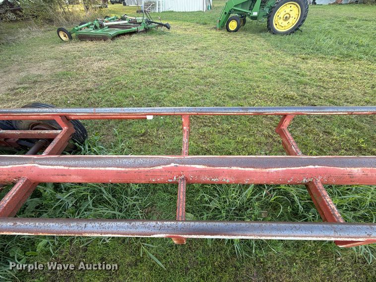 image for item FN2678 King hay trailer
