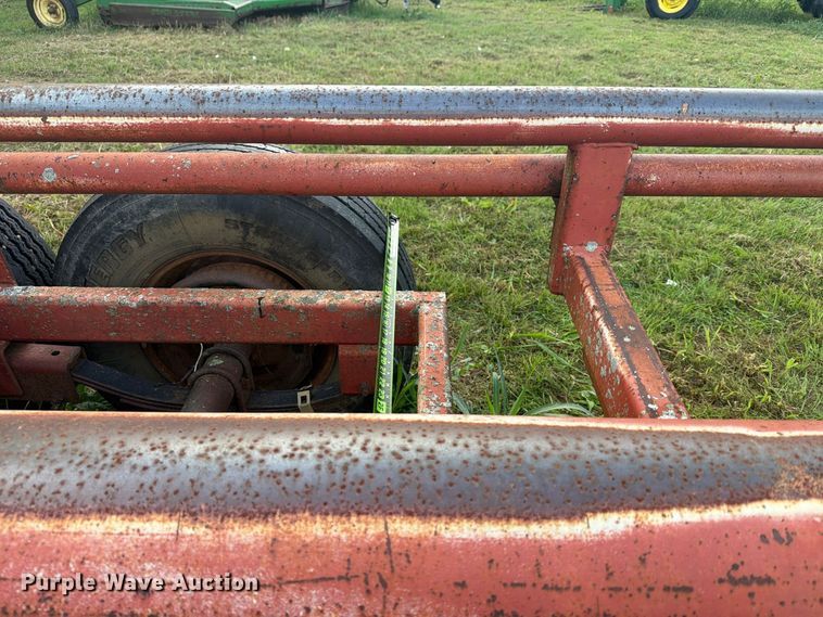 image for item FN2678 King hay trailer