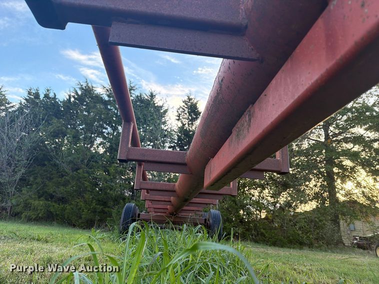 image for item FN2678 King hay trailer