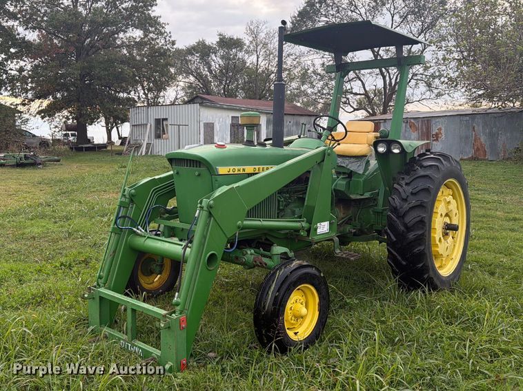 image for item FN2679 1966 John Deere 2510 tractor