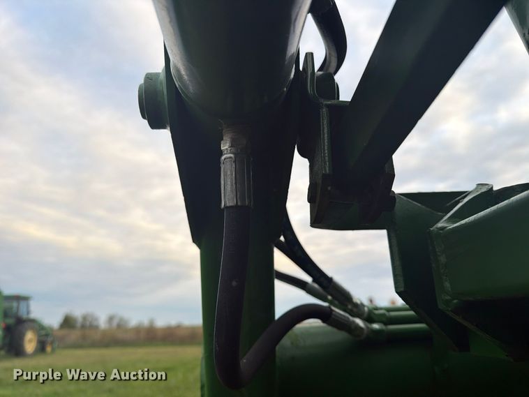 image for item FN2679 1966 John Deere 2510 tractor