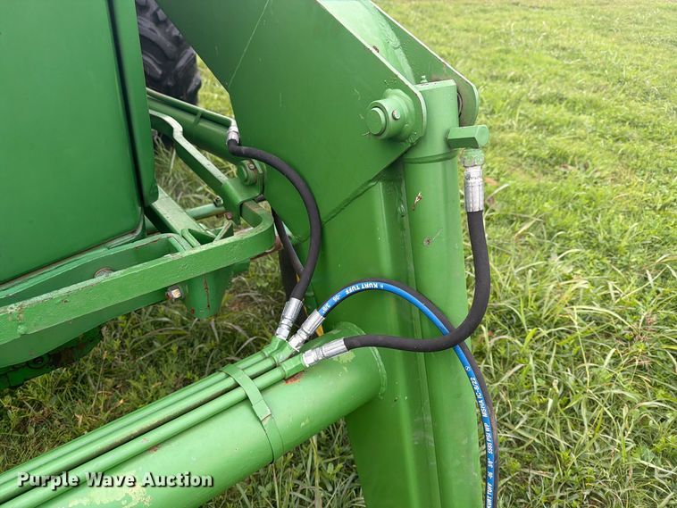 image for item FN2679 1966 John Deere 2510 tractor