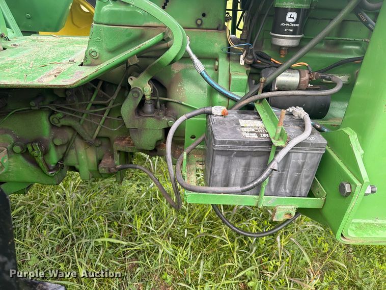 image for item FN2679 1966 John Deere 2510 tractor