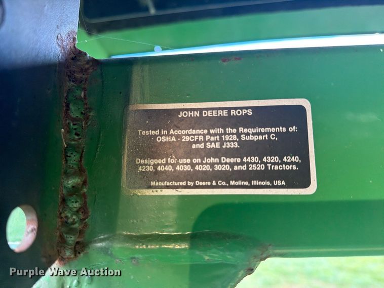 image for item FN2679 1966 John Deere 2510 tractor