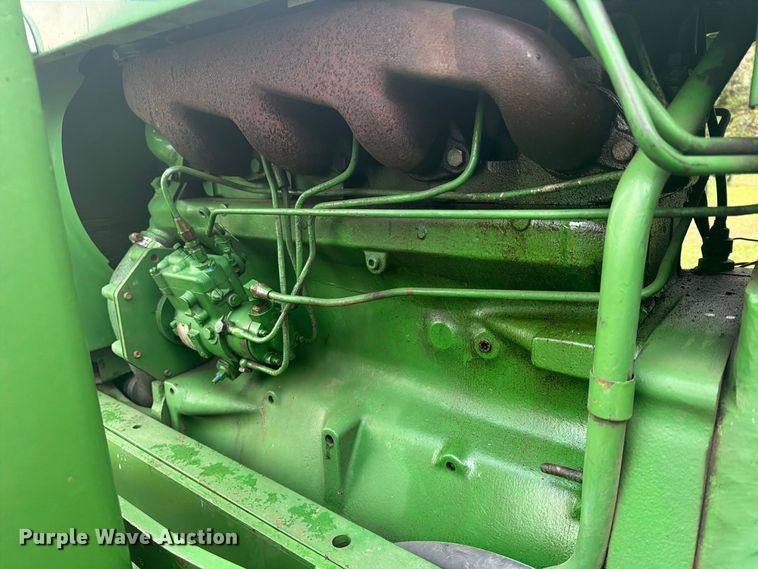 image for item FN2679 1966 John Deere 2510 tractor