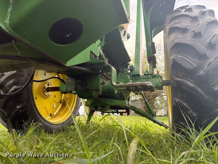 image for item FN2679 1966 John Deere 2510 tractor