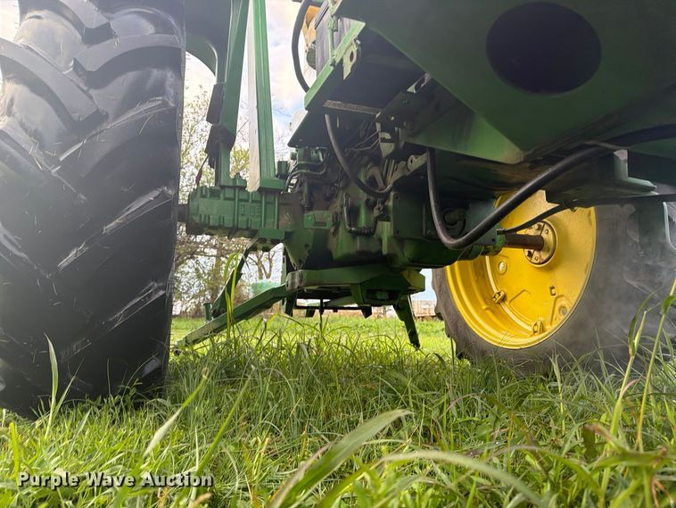 image for item FN2679 1966 John Deere 2510 tractor