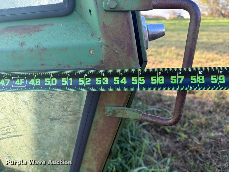 image for item FN2680 Tractor cab