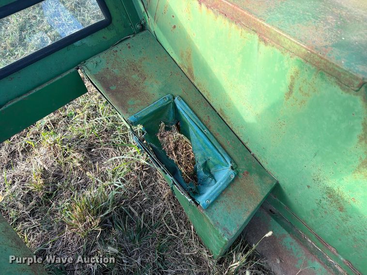 image for item FN2680 Tractor cab