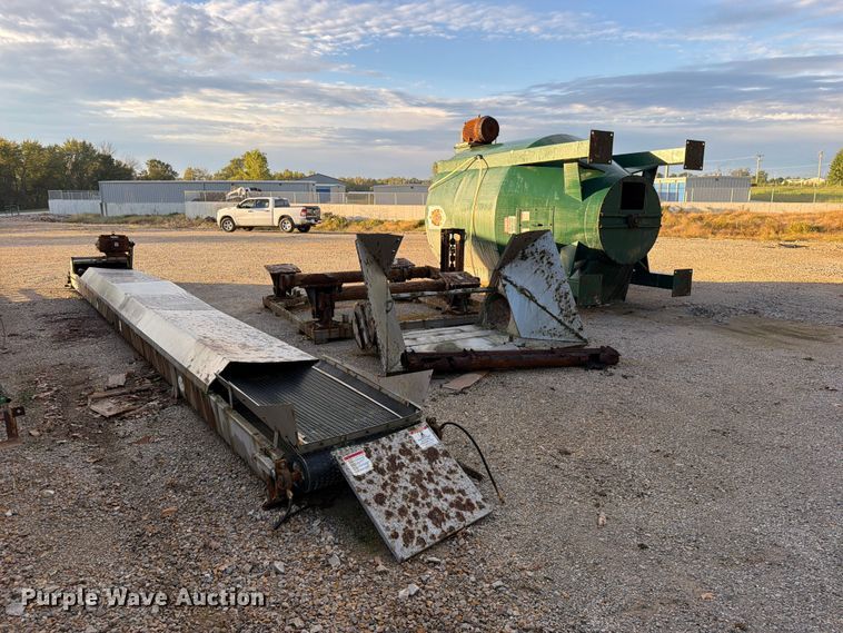 image for item FN5951 Doyle/Kraus VER vertical fertilizer blender