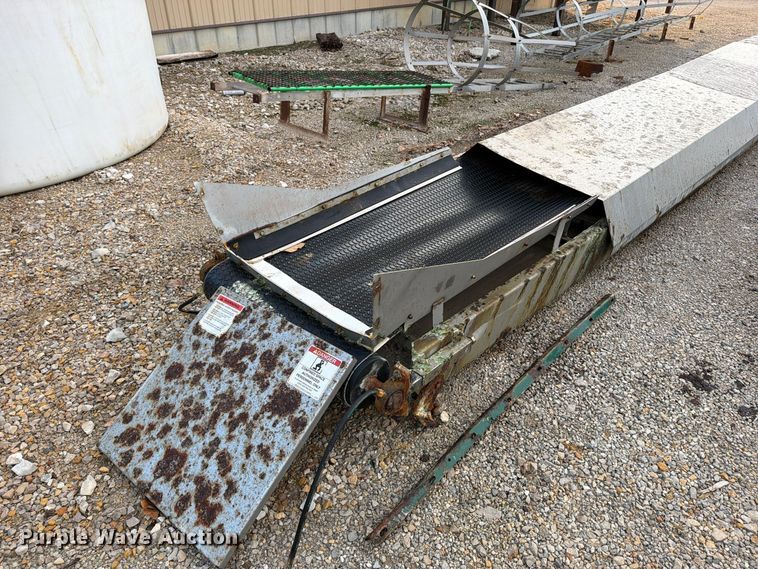 image for item FN5951 Doyle/Kraus VER vertical fertilizer blender