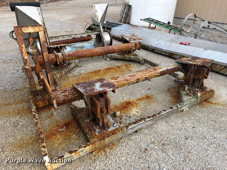 image for item FN5951 Doyle/Kraus VER vertical fertilizer blender
