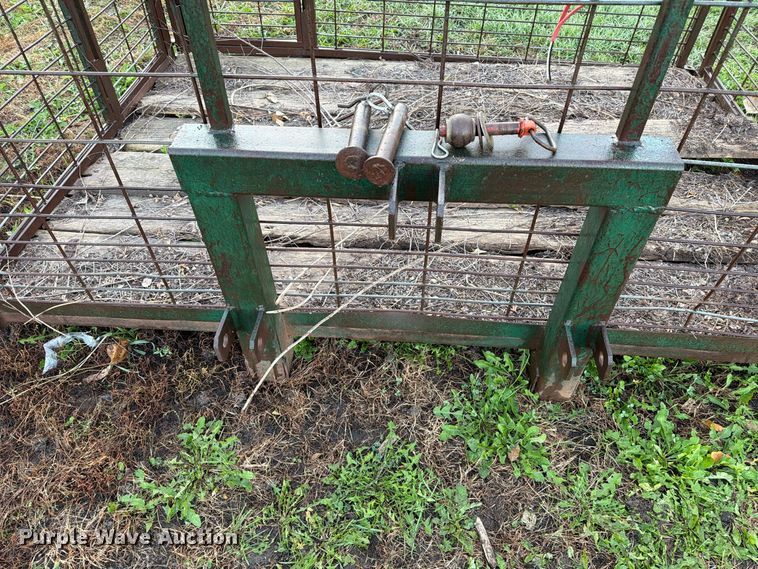image for item FT6959 Kats Machine Mfg Port-A-Pen livestock pen