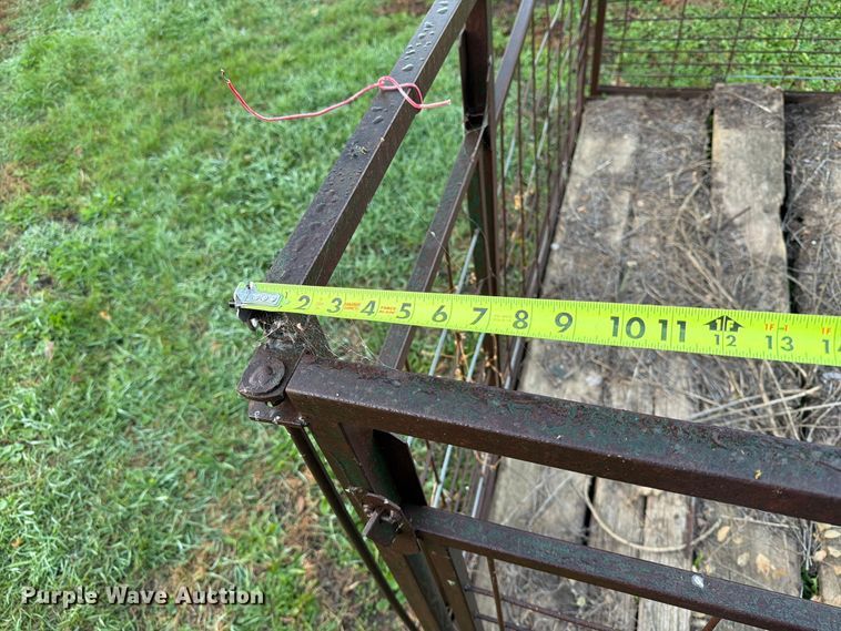 image for item FT6959 Kats Machine Mfg Port-A-Pen livestock pen