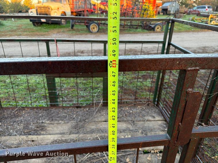 image for item FT6959 Kats Machine Mfg Port-A-Pen livestock pen