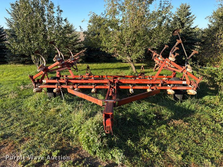 image for item FT6964 International field cultivator