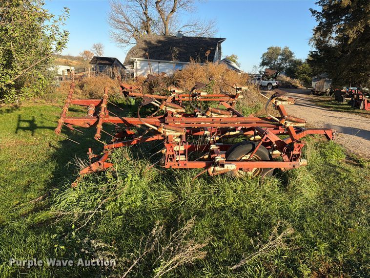 image for item FT6964 International field cultivator