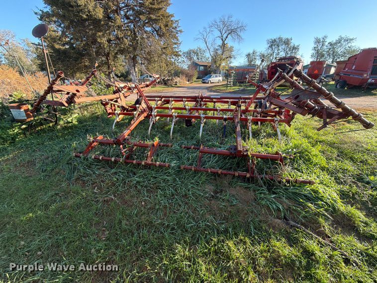 image for item FT6964 International field cultivator