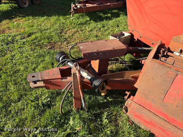 image for item FT6966 Schuler 4510M feed mixer
