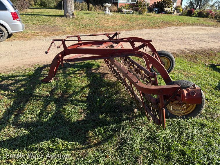 image for item FT6968 New Holland 55 hay rake