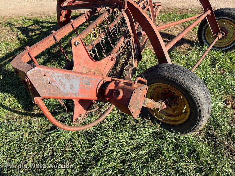 image for item FT6968 New Holland 55 hay rake