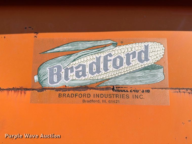 image for item FT6969 Bradford 240-316 gravity wagon