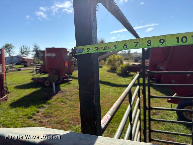 image for item FT6971 Vern's Manufacturing livestock pen