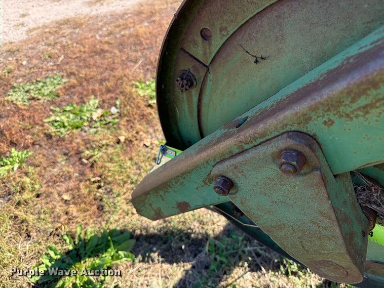 image for item FT6978 John Deere 640 hay rake