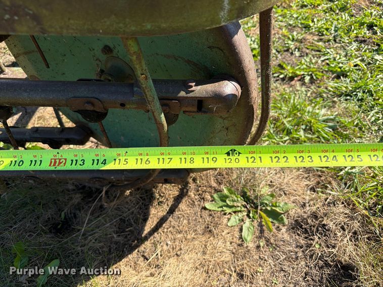 image for item FT6978 John Deere 640 hay rake