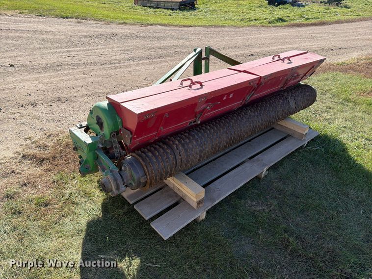 image for item FT6979 Brillion seeder