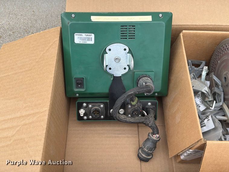 image for item FU0592 John Deere P7000 planter