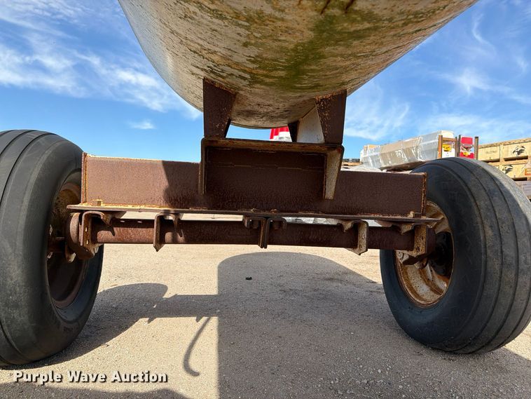 image for item FU0614 Anhydrous trailer