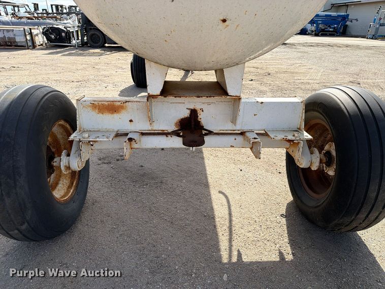 image for item FU0614 Anhydrous trailer