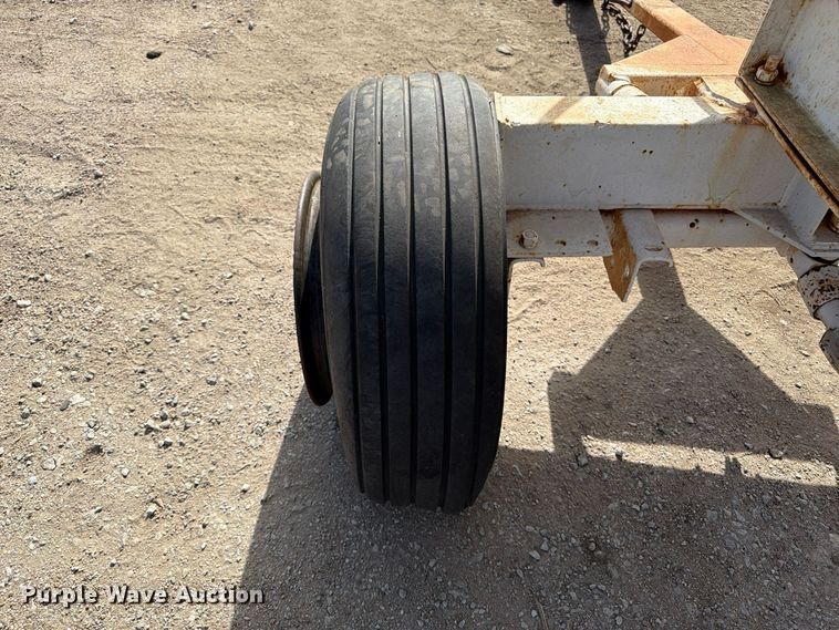 image for item FU0614 Anhydrous trailer