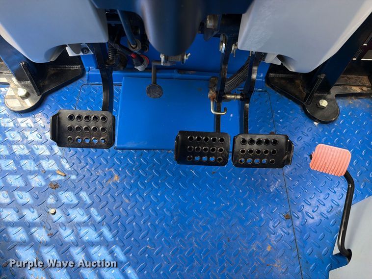 image for item FU1051 2020 Case New Holland TS6.120 MFWD tractor