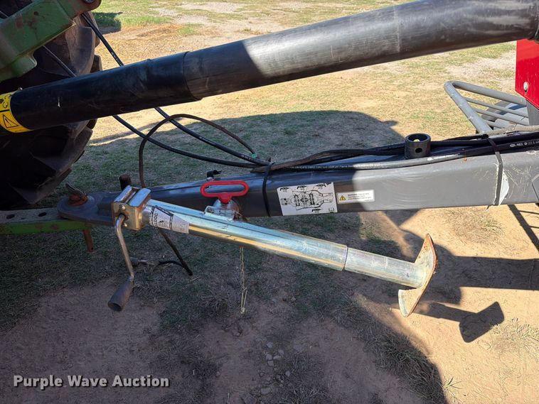 image for item FU1174 2020 Massey Ferguson 1838 small square baler