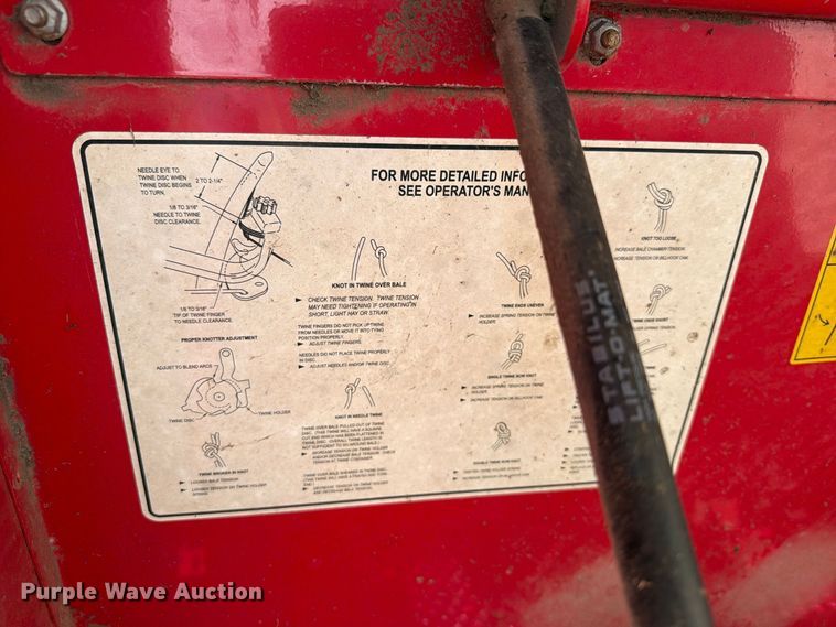 image for item FU1174 2020 Massey Ferguson 1838 small square baler