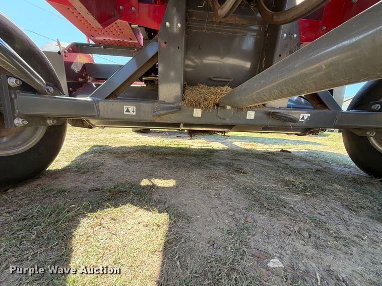 image for item FU1174 2020 Massey Ferguson 1838 small square baler
