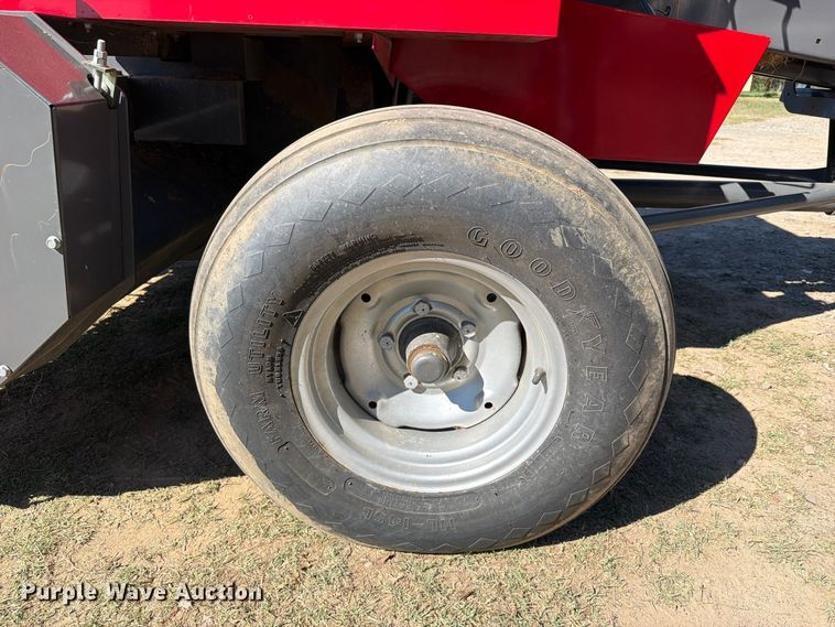 image for item FU1174 2020 Massey Ferguson 1838 small square baler