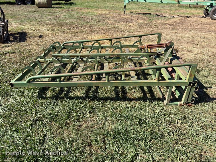 image for item FU1175 Bale accumulator grapple