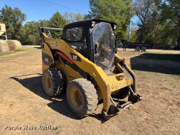 image for item FU1177 2010 Caterpillar 272C skid steer loader