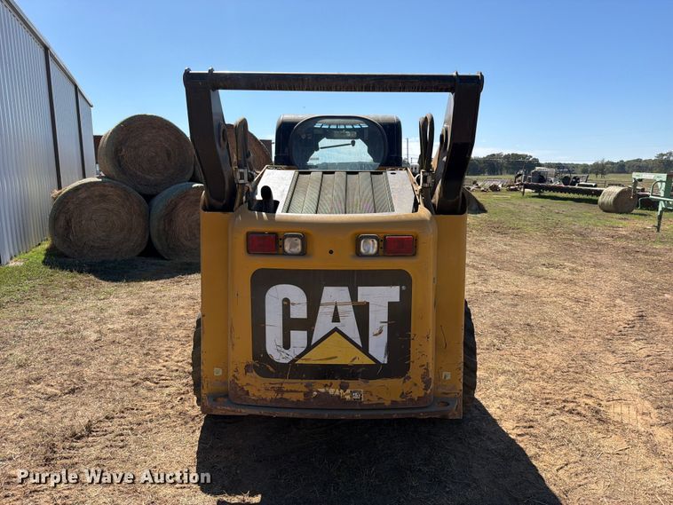 image for item FU1177 2010 Caterpillar 272C skid steer loader