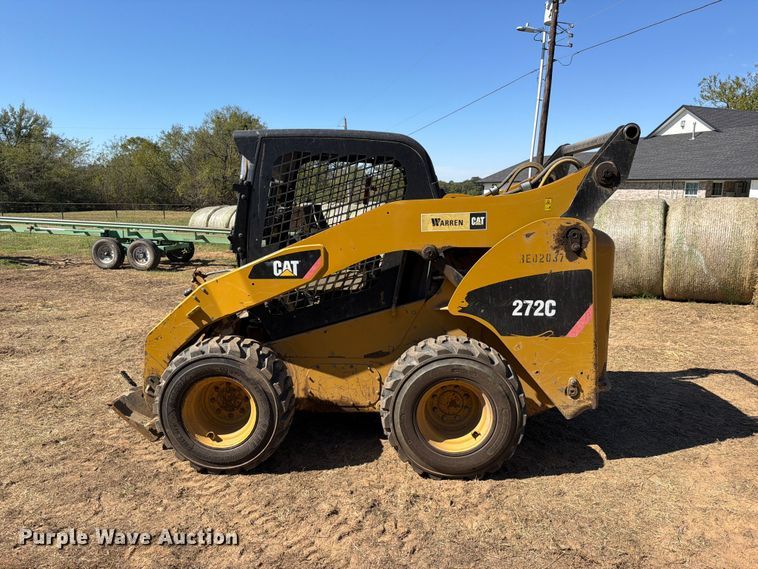 image for item FU1177 2010 Caterpillar 272C skid steer loader