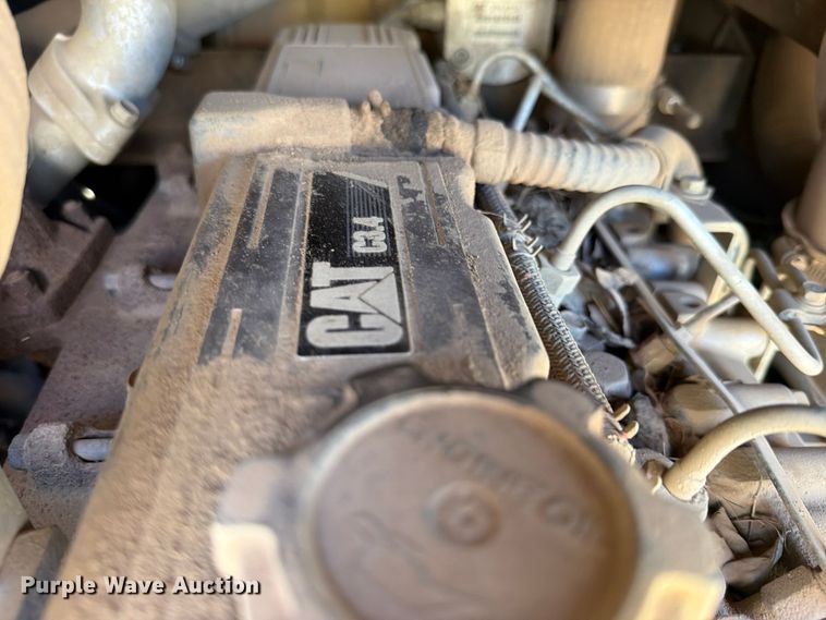 image for item FU1177 2010 Caterpillar 272C skid steer loader