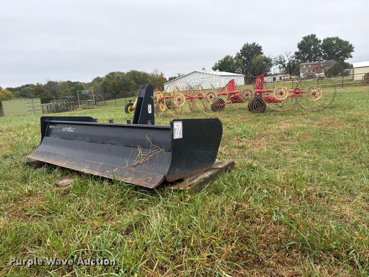 image for item FU4798 CNH America Work EZ 84BH box blade