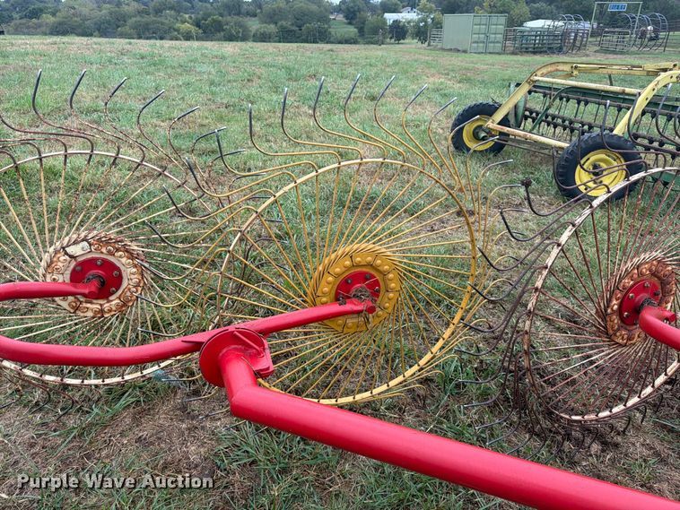 image for item FU4800 Hay rake