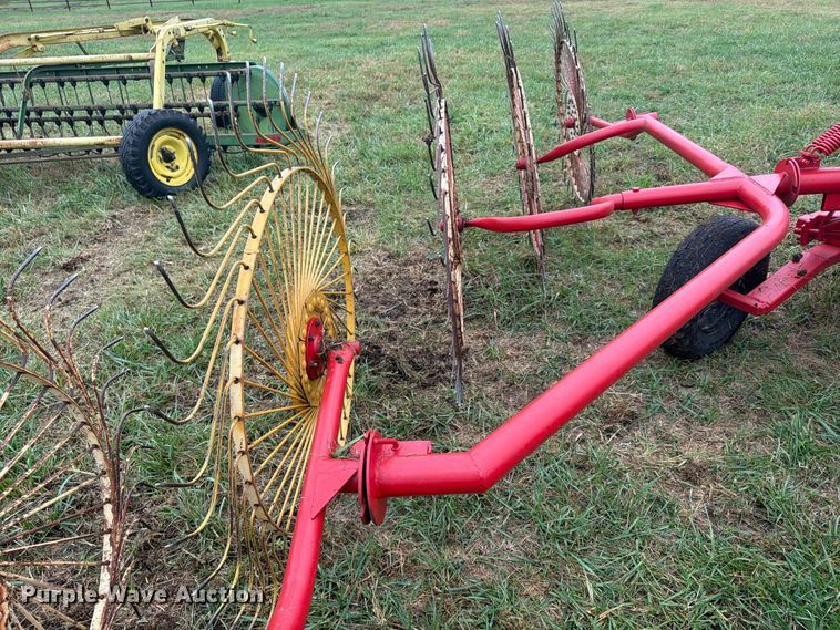 image for item FU4800 Hay rake