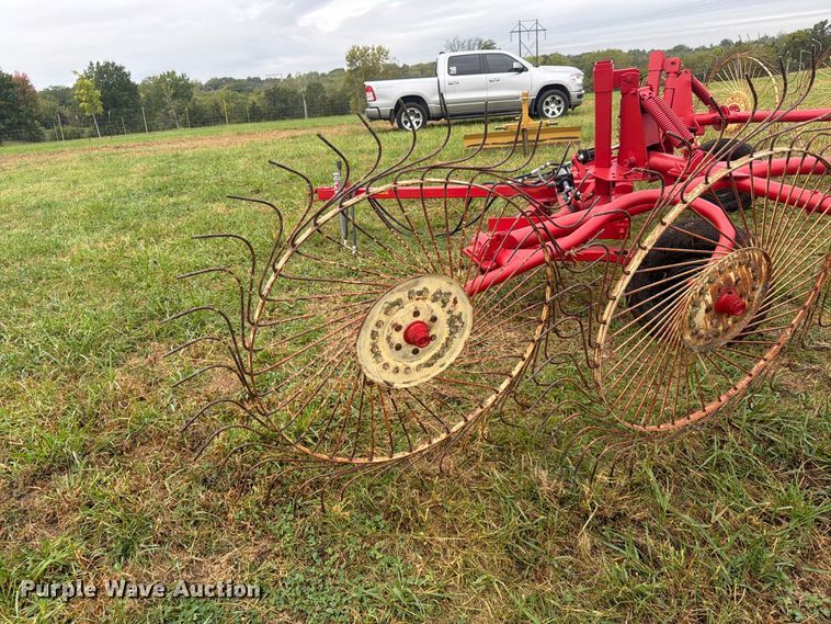 image for item FU4800 Hay rake