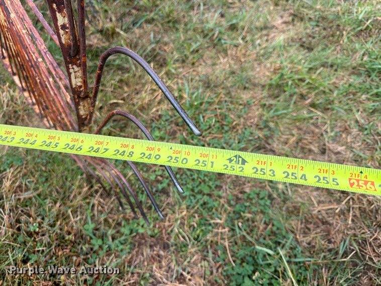 image for item FU4800 Hay rake